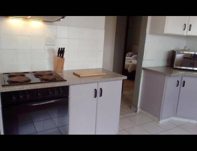 4 BEDROOM PROPERTY TO RENT IN BLUFF